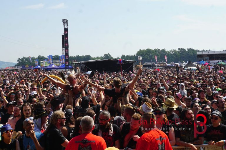 CROWDSURFER und GRABENSCHLAMPEN Summer Breeze 2023 © Polwin-Plass_3793