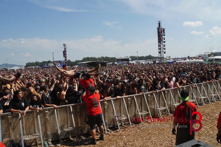 CROWDSURFER und GRABENSCHLAMPEN Summer Breeze 2023 © Polwin-Plass_4133